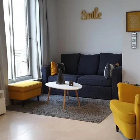 Le 1003 *